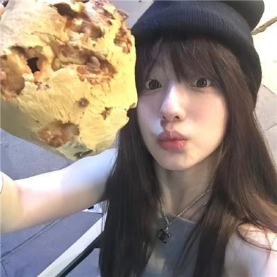 燃火的女孩封面