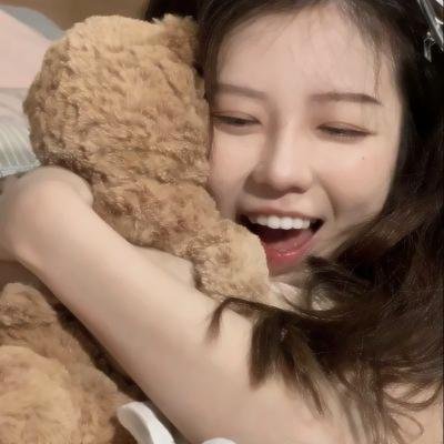 破晓东方封面